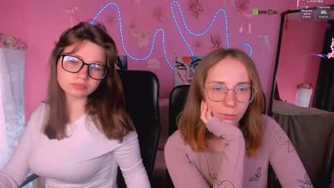 Snapshot of helli_belli chatting on 1, 6, 2026 Helli online show from 1, 6, 2026
