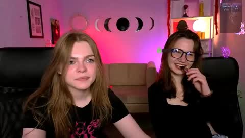 Snapshot of helli_belli chatting on 6, 6, 2026 Helli online show from 6, 6, 2026