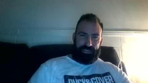 hellobunbunx0 online show from 5, 1, 2025