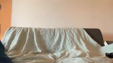 Snapshot of hellohowareyou66 chatting on 17, 11, 2025 hellohowareyou66 online show from 17, 11, 2025