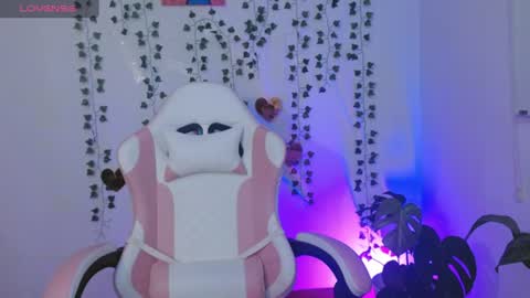 hellokitty_valery1 online show from 14, 7, 2026