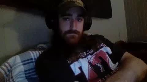 Snapshot of hellothereimcoolyo chatting on 24, 9, 2025 longhairbeardedguy online show from 24, 9, 2025