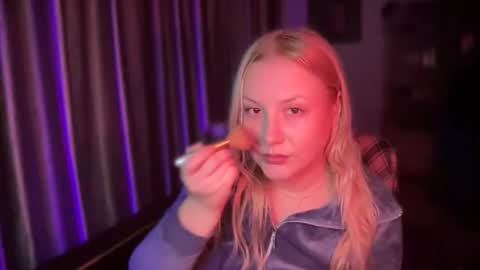 Snapshot of hellyriddle chatting on 14, 12, 2025 DeleteyourSadness online show from 14, 12, 2025