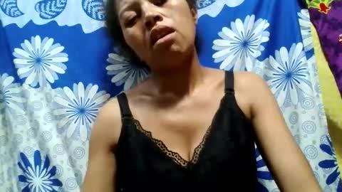 Snapshot of henitsaldy chatting on 7, 2, 2026 henitsaldy online show from 7, 2, 2026