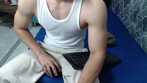 Snapshot of henry_gandy chatting on 24, 2, 2025 HENRY GANDY online show from 24, 2, 2025