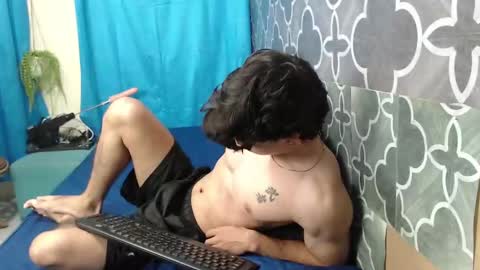 Snapshot of henry_gandy chatting on 3, 3, 2025 HENRY GANDY online show from 3, 3, 2025