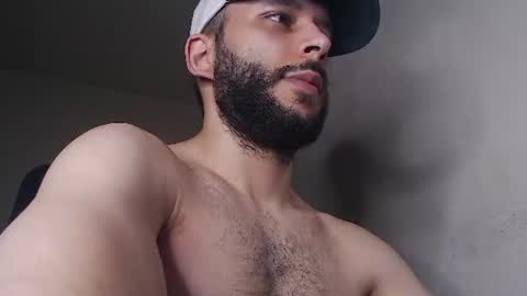 Snapshot of henryaxe chatting on 17, 6, 2026 HenryAxe online show from 17, 6, 2026