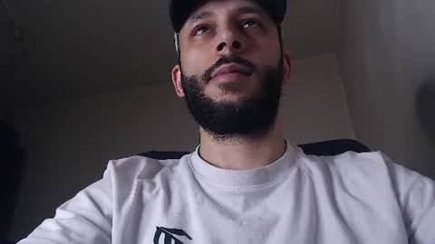 Snapshot of henryaxe chatting on 19, 6, 2026 HenryAxe online show from 19, 6, 2026