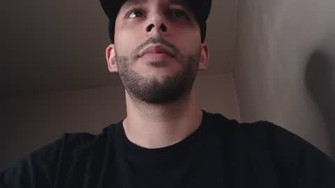 Snapshot of henryaxe chatting on 10, 7, 2026 HenryAxe online show from 10, 7, 2026