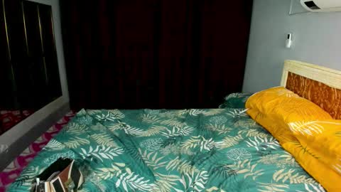 sakura migasaki JOIN MY FANSCLUB AND RECIEVE UNLI VID AND PICS online show from 4, 10, 2025