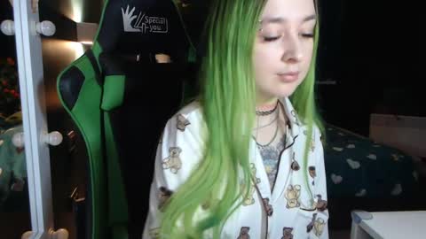 Snapshot of hentaishiing chatting on 3, 3, 2025 Hentaishiing online show from 3, 3, 2025