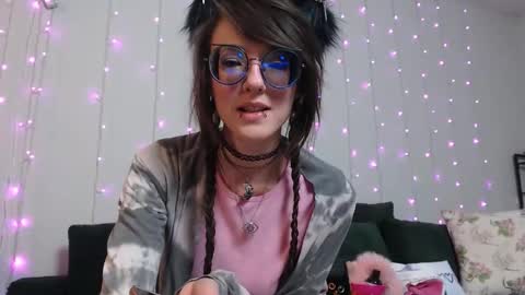 Shianne Siren online show from 10, 5, 2026