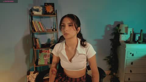 Hello I am Valentina independent Colombian model I love sensuality and pleasure welcome online show from 8, 4, 2026