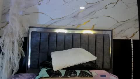 Snapshot of hera_godess chatting on 8, 10, 2025 Hera godes online show from 8, 10, 2025