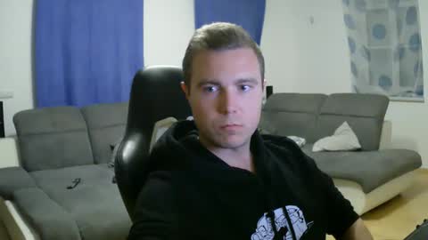 John Pearl online show from 4, 3, 2025