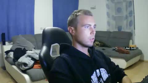 John Pearl online show from 30, 9, 2025