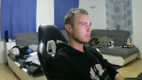 John Pearl online show from 3, 10, 2025