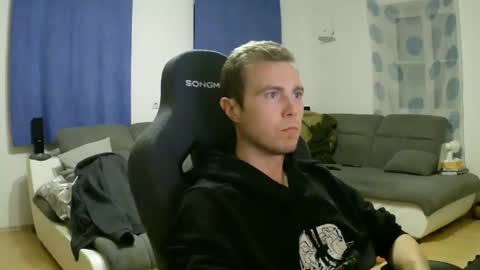 John Pearl online show from 29, 3, 2026