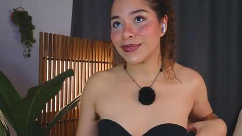 hercyqueen online show from 17, 10, 2025