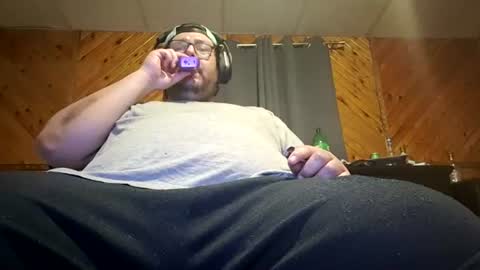 Snapshot of hereforbootyyy chatting on 25, 6, 2026 Hereforbootyyyy online show from 25, 6, 2026