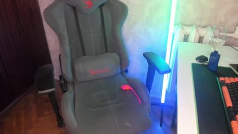 herefordcam online show from 4, 2, 2025