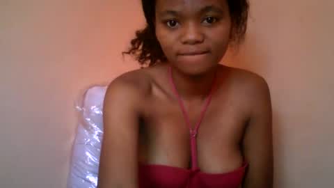 Snapshot of herisse01 chatting on 13, 5, 2026 herisse01 online show from 13, 5, 2026