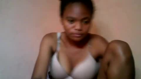 Snapshot of herisse01 chatting on 22, 5, 2026 herisse01 online show from 22, 5, 2026