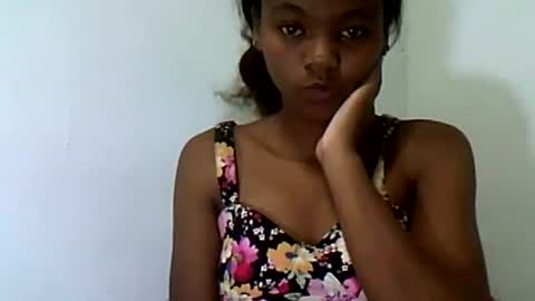 Snapshot of herisse01 chatting on 22, 7, 2026 herisse01 online show from 22, 7, 2026