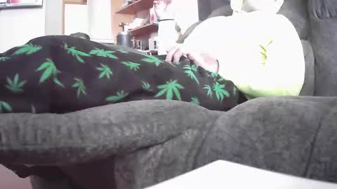 Snapshot of herpotheadpup chatting on 30, 11, 2025 herpotheadpup online show from 30, 11, 2025