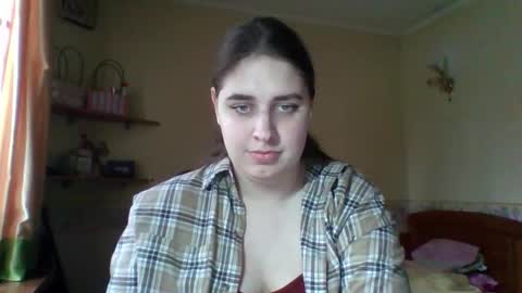 hess_luna_ online show from 11, 11, 2025