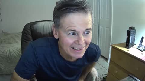 hewes1 online show from 14, 1, 2025