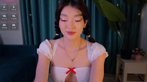 Audrey online show from 25, 1, 2025