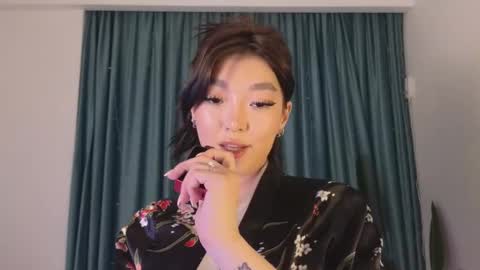 Audrey online show from 8, 3, 2025