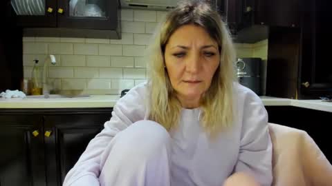 Heyheygrey online show from 3, 2, 2025