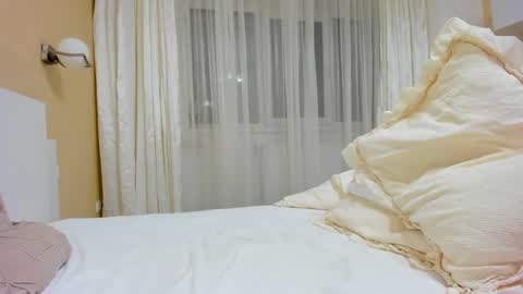 Heyheygrey online show from 23, 2, 2025