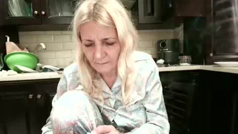 Heyheygrey online show from 4, 11, 2025