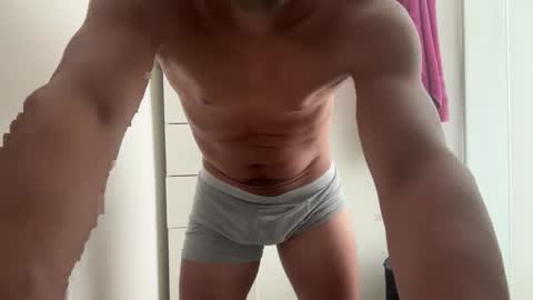 Snapshot of hhernan1 chatting on 13, 2, 2026 hhernan1 online show from 13, 2, 2026