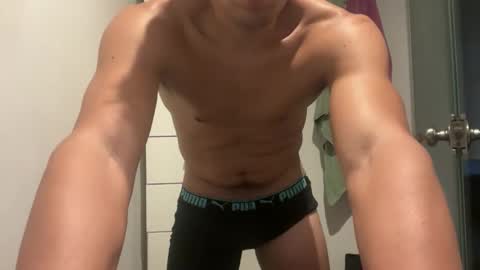 Snapshot of hhernan1 chatting on 20, 3, 2026 hhernan1 online show from 20, 3, 2026