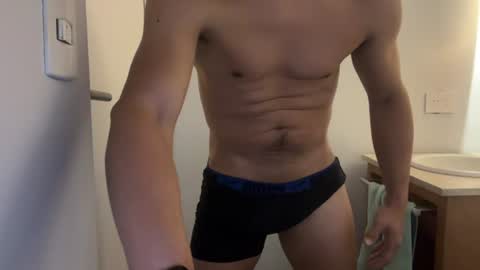 hhernan1 online show from 16, 6, 2026