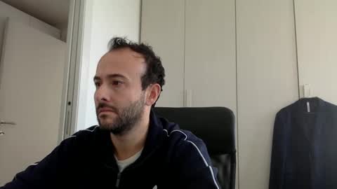 Snapshot of hhombre chatting on 6, 10, 2025 hhombre online show from 6, 10, 2025