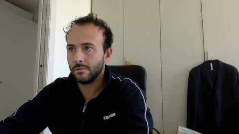 Snapshot of hhombre chatting on 9, 10, 2025 hhombre online show from 9, 10, 2025