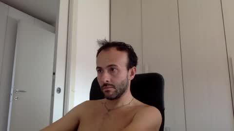 Snapshot of hhombre chatting on 17, 7, 2026 hhombre online show from 17, 7, 2026