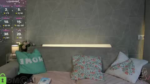 Snapshot of hi__karu chatting on 26, 11, 2025 Karu online show from 26, 11, 2025