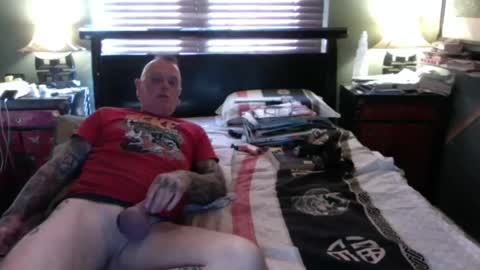 Snapshot of hiasallfuk13 chatting on 10, 12, 2024 HARDCORE13 online show from 10, 12, 2024