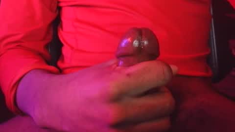 Snapshot of hickstj57 chatting on 9, 6, 2026 ishow2cumforU online show from 9, 6, 2026