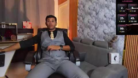 Snapshot of hiddenoffice chatting on 13, 2, 2026 George online show from 13, 2, 2026