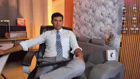 Snapshot of hiddenoffice chatting on 17, 2, 2026 George online show from 17, 2, 2026