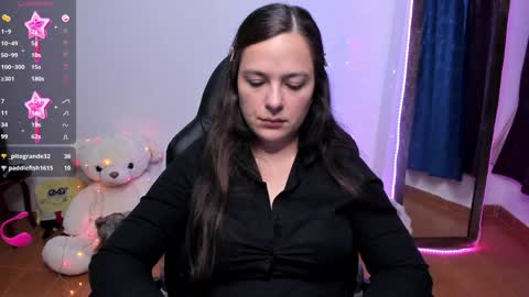 Snapshot of hidianapaola chatting on 5, 2, 2025 Diana online show from 5, 2, 2025