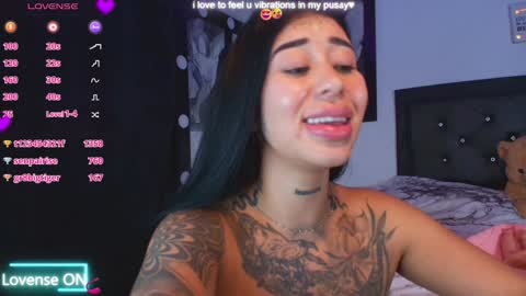 Snapshot of hilary_jones_22 chatting on 20, 1, 2025 LUNA new account  FOLLOW ME online show from 20, 1, 2025