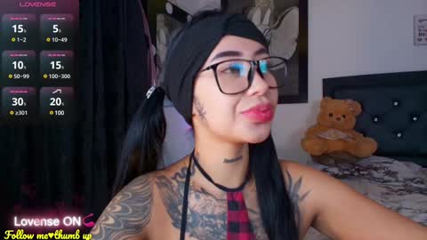 Snapshot of hilary_jones_22 chatting on 18, 2, 2025 LUNA new account  FOLLOW ME online show from 18, 2, 2025